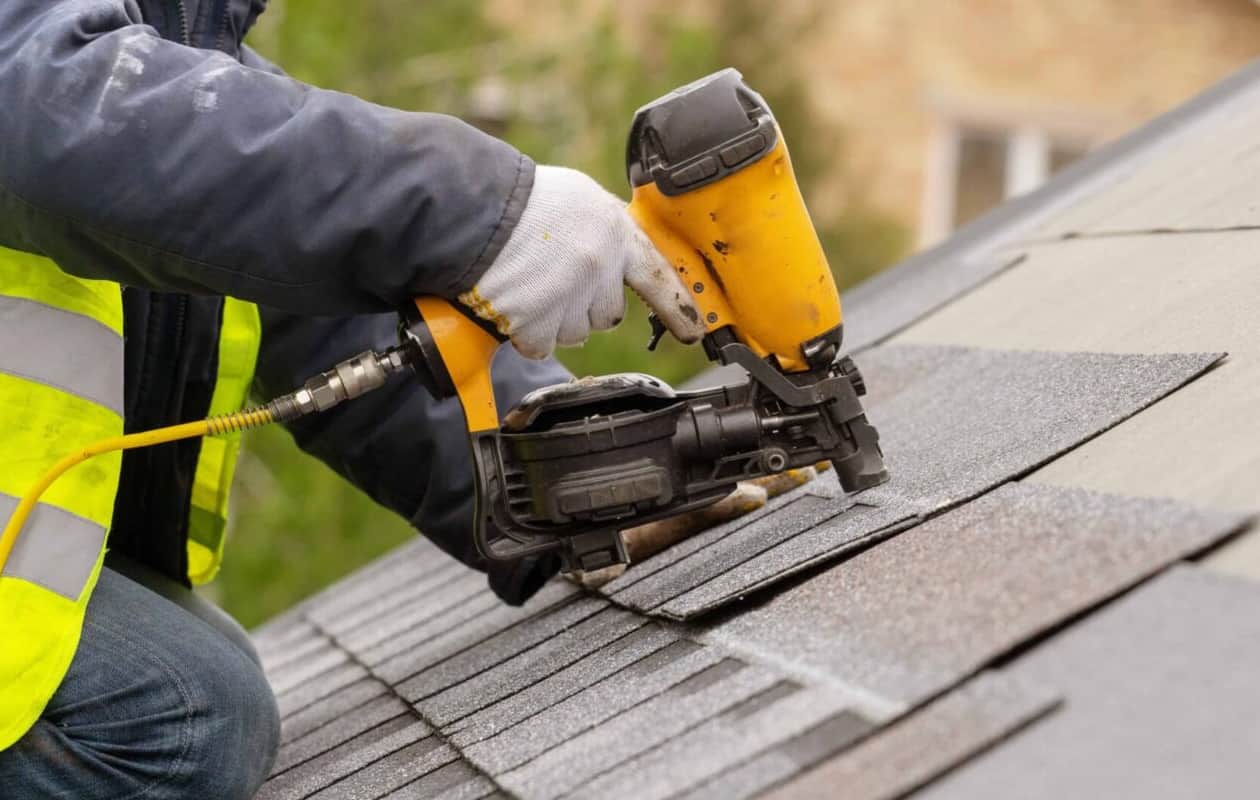 Here’s Why You Should Repair or Replace Your NJ Roof Before Winter Weather Hits