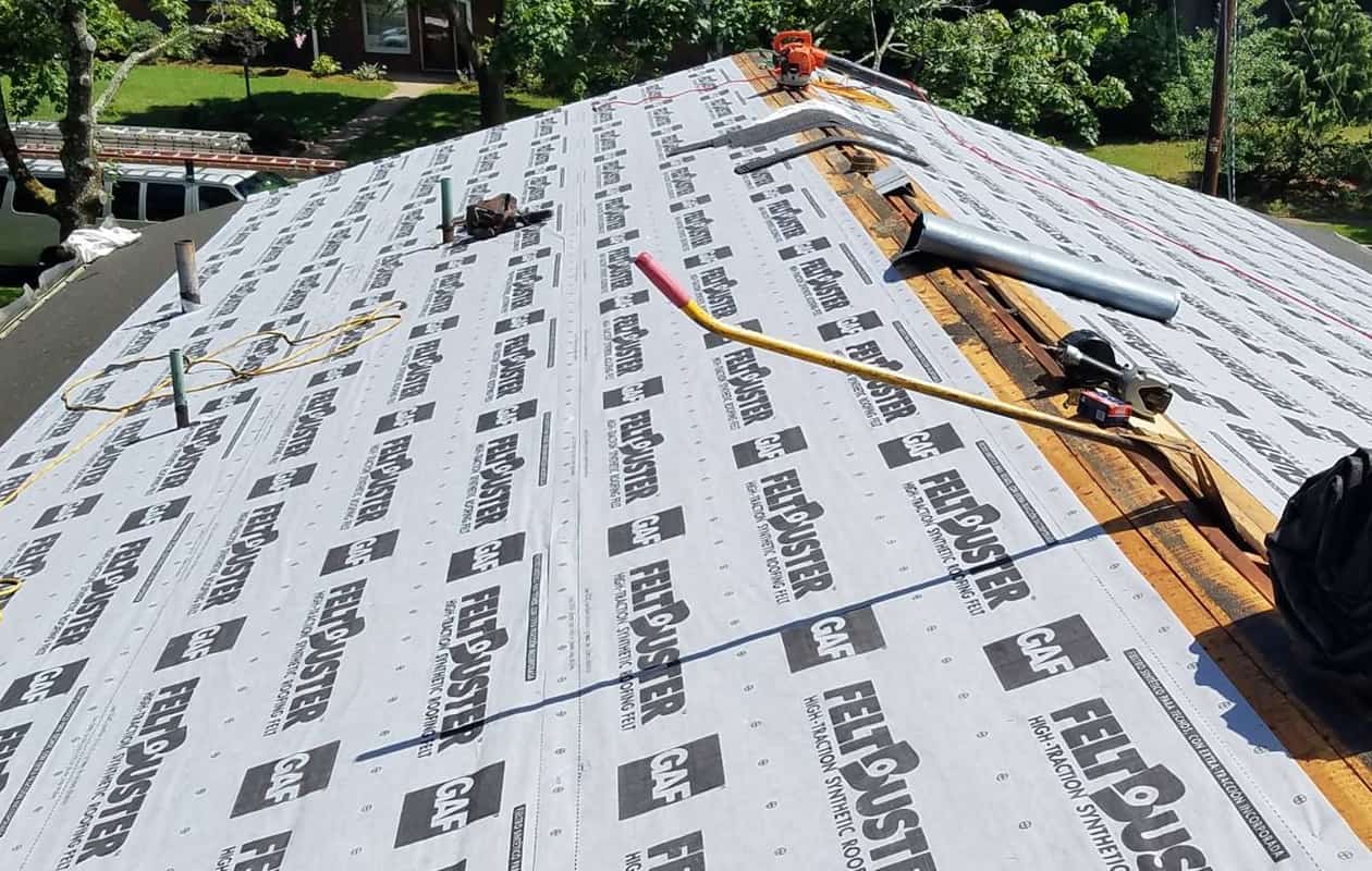 Roof Repairs Are Almost Out of Season—Call Now For Roofing Services in NJ!